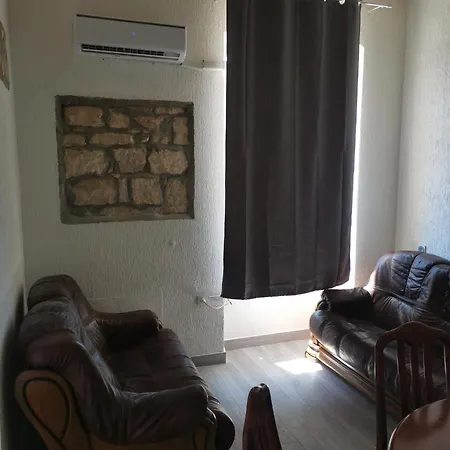 Milan Apartment *